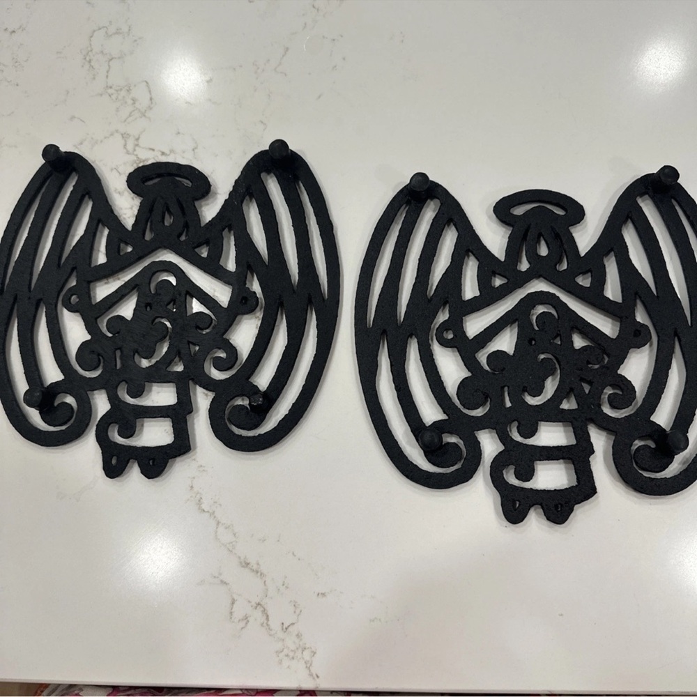 Black Cast Iron Angel Trivets Set - Picture 4 of 5